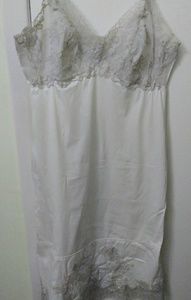 Vintage Van Raalte Slip